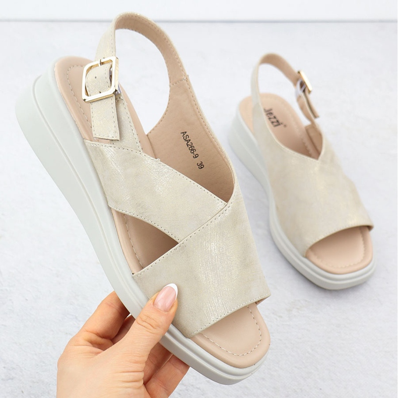 Naisten sandaalit kiilalla kultainen jezzi asa266-9 1