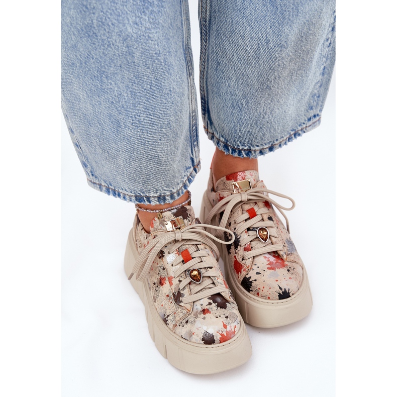 Nahka-lenkkarit Maciejka-alustalla 06891-18 beige 2