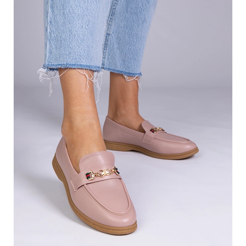 Vaaleanpunaiset mokasiinit kullanvärisillä koristeilla vaaleanpunainen 1