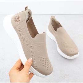 Naisten urheilukengät liukastuivat beige Vinceza 17367 1