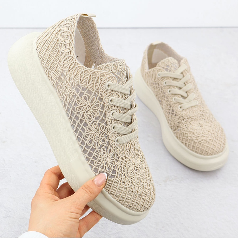 Naisten kengät laiturilla beige Vinceza 17371 1