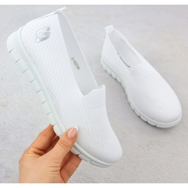 Naisten urheilukengät liukastuivat valkoiseen Potocki 16327 valkoinen 1