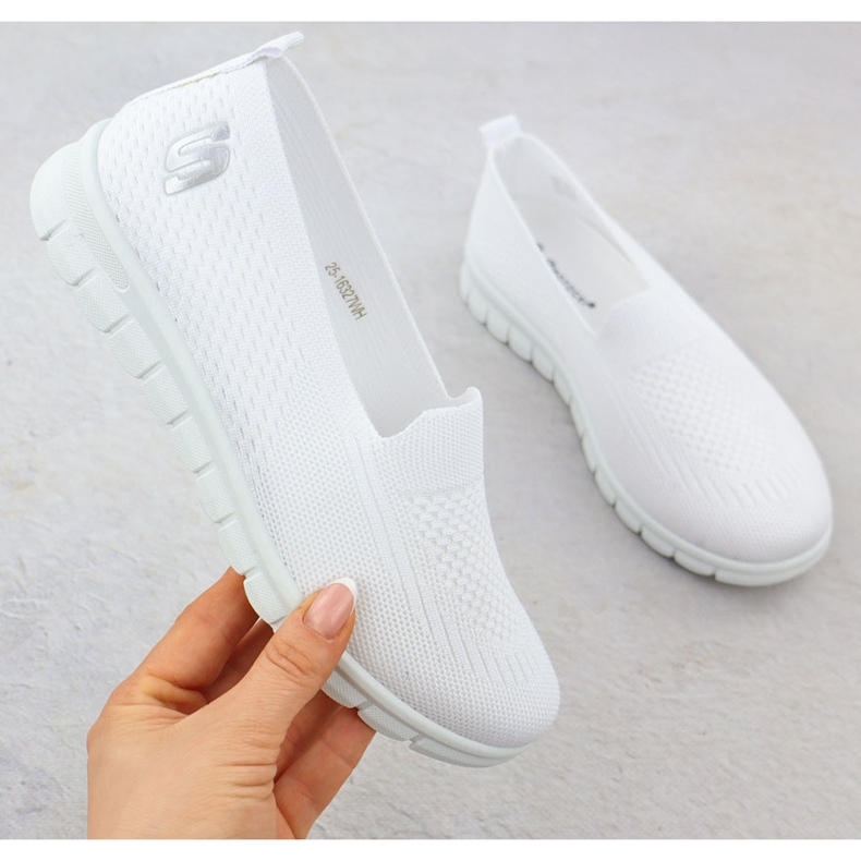 Naisten urheilukengät liukastuivat valkoiseen Potocki 16327 valkoinen 1