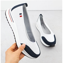 AVEUTTEET Nahkaballeriinit valkoisella Filippo 6134 -alustalla valkoinen 1