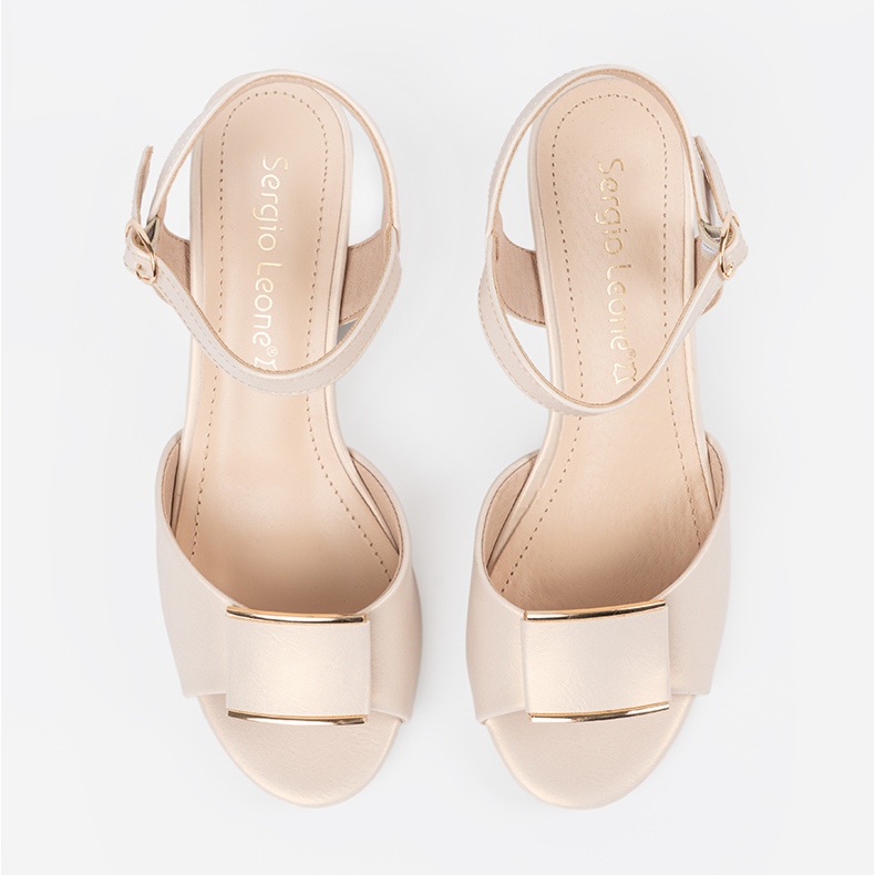 Sergio Leone Sandaalit naisten pylväällä, jolla on avoin kevyt kerjäävä kantapää beige 2