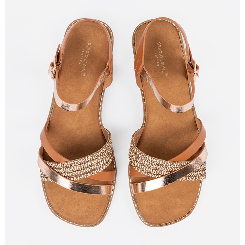 Ruskeat naisten sandaalit tasaisella pohjalla Sergio Leone 1