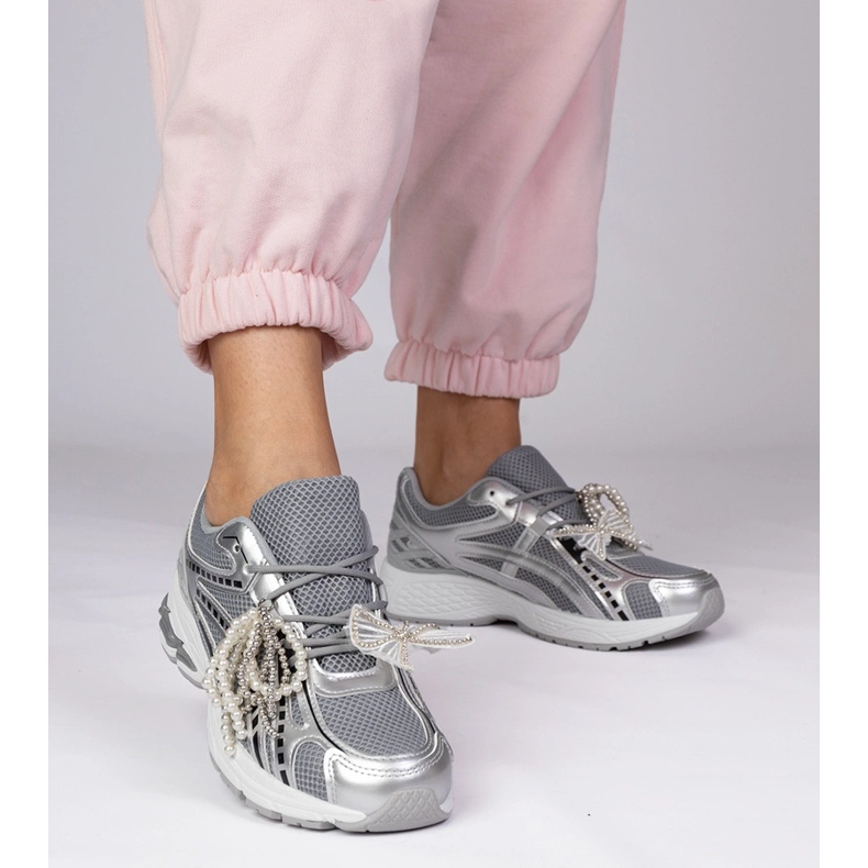 Hopea -lenkkarit, joissa on irrotettavat koristeet 2