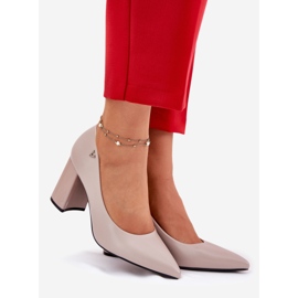 Tyylikkäät pumput Vinceza 62220 -pylväsharmaalla 1