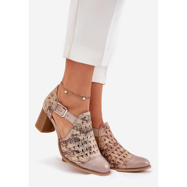 Naisten nahkainen Openwork Maciejka Boots 04962-43 Beige-Gold 1