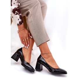 Nahkainen lakattu naisten pumput Vinceza 91130: lla Black Post musta 4