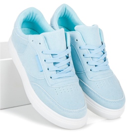 Tennarit alustalla sininen 2