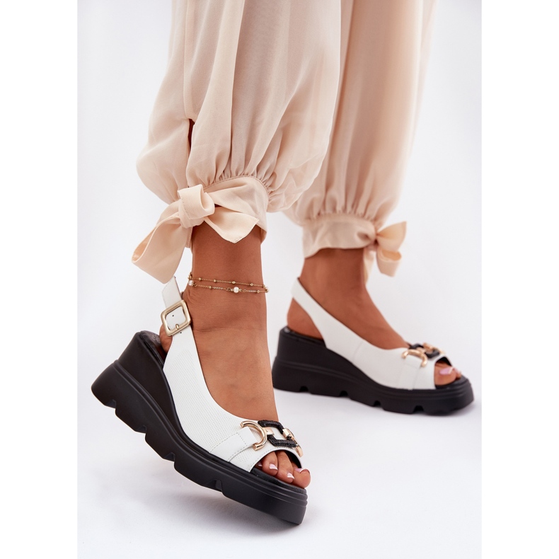 ARTIKER Naisten nahkaiset sandaalit kiilalla ja alustalla sisustus Artker 56c1588 valkoinen 2