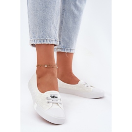 Lenkkarit Naisten lenkkarit kirjontalla Lee Cooper LCW-25-31-3447L White valkoinen 2