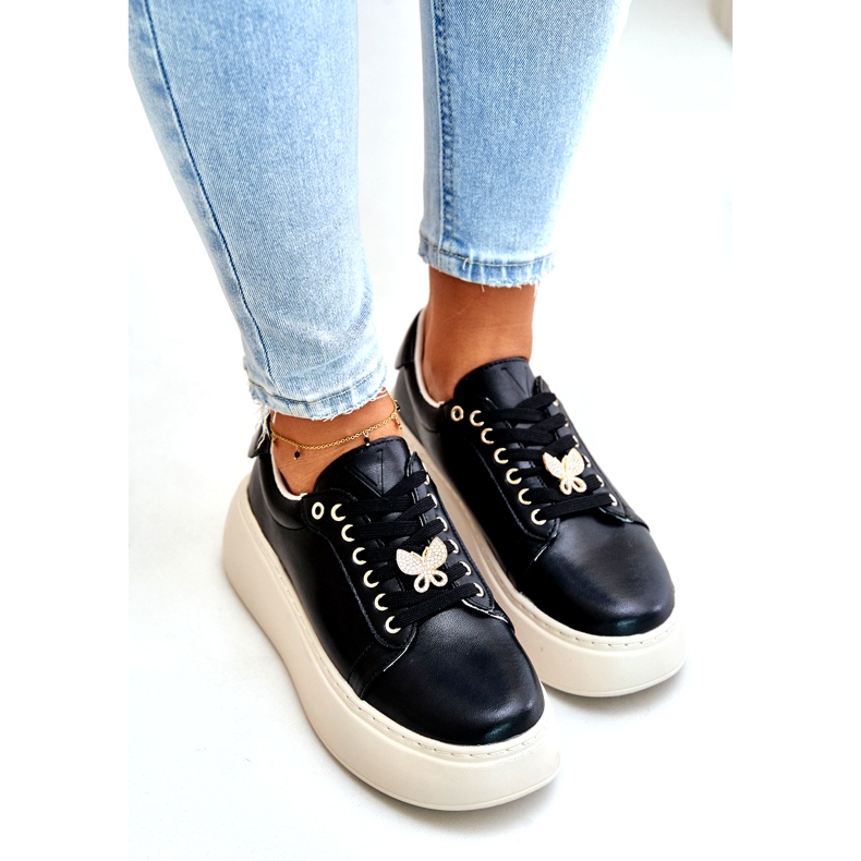 Vinceza Nahka -lenkkarit lavalla vaaleanpunaisella Vincez 89101 mustalla 3