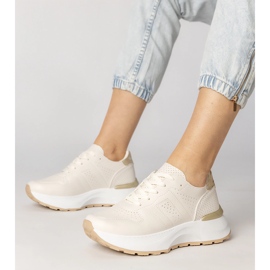 Beige Sports -lenkkarit, joilla on kultainen lisäys 1