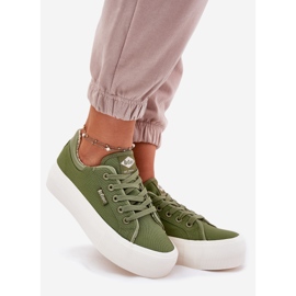 Naisten lenkkarit alustalla Lee Cooper LCW-25-31-3449L Green vihreä 1