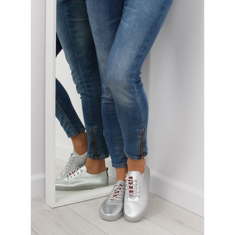 Naisten pehmeät hopeiset tennarit NB190P Silver harmaa 2