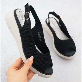 Naisten sandaalit kiilalla Black Vinceza 97303 musta 1