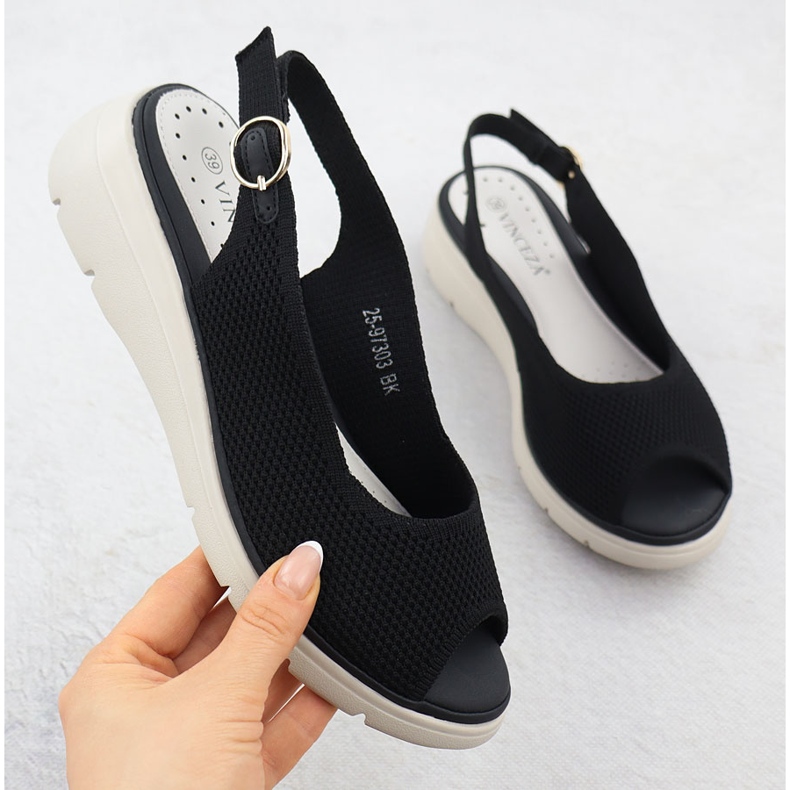 Naisten sandaalit kiilalla Black Vinceza 97303 musta 1