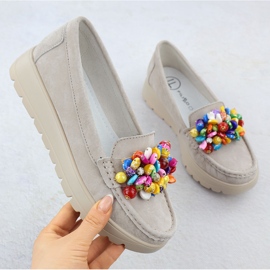 Nahkapaikat laiturilla, jossa on beige beige filippo 6828 1