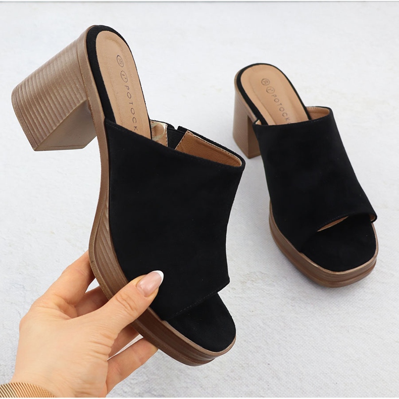 Naisten mokkanahkaiset flopsit Black Potocki Post 54309 musta 1