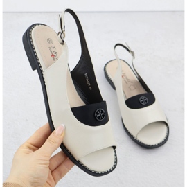 S.Barski Naisten sandaalien kerma S. Barski KV51-021 kermainen 1