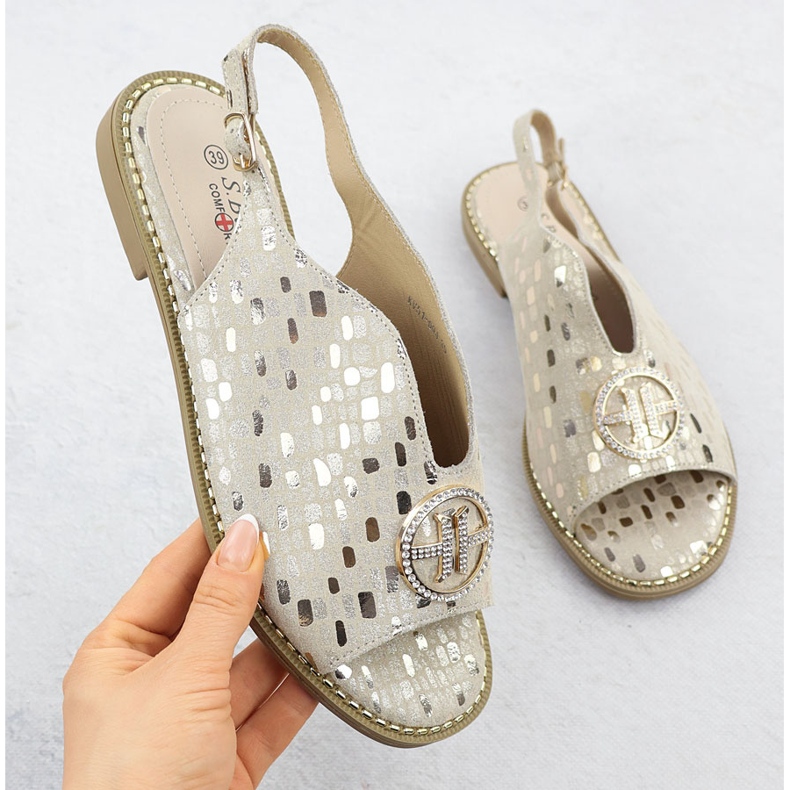 S.Barski Naisten nahka sandaalit Złote S. Barski KV51-094 kultainen 1