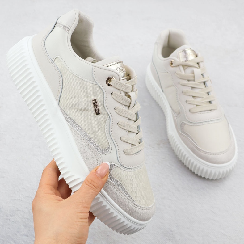 Naisten nahka lenkkarit beige evento 8240 1