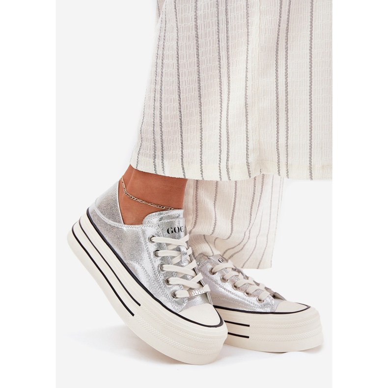 Naisten nahka -lenkkarit goe rr2n4108 hopeaalustalla 1