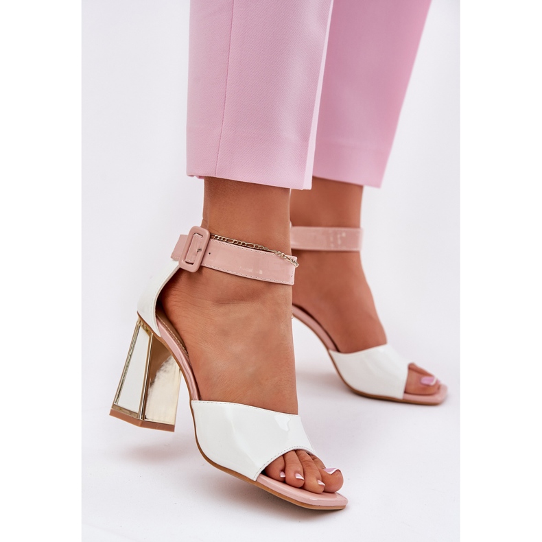 Maalattu naisten sandaalit Vinceza 20266 White Postissa valkoinen 2