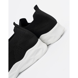 Naisten urheilukengät, musta liukastui 2