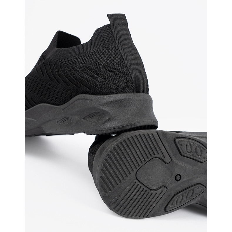 Naisten urheilukengät, musta liukastui 1