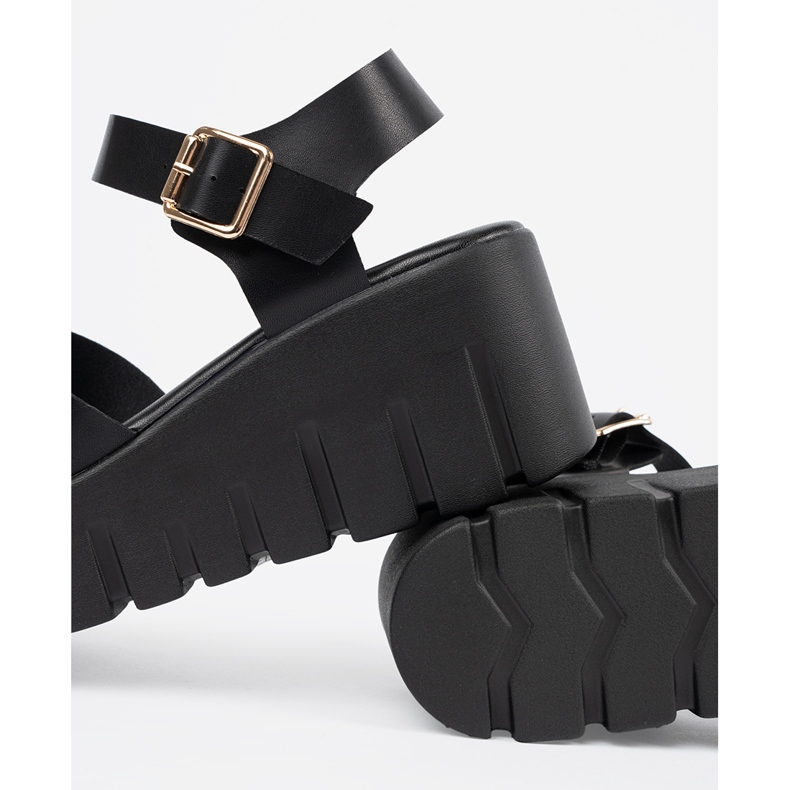 Seastar Naisten mustat sandaalit korkealla alustalla 1