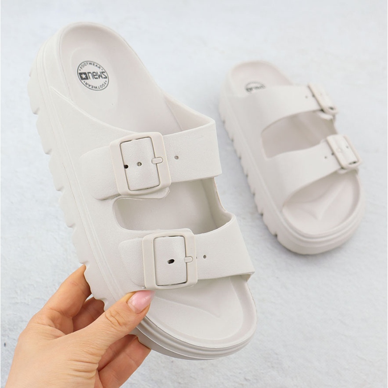 News Beige beige 5610 alusta uima -altaan läpät 1