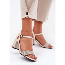 Naisten sandaalit postitse zirkoneilla ja Vinceza 62228 mustalla beige 2