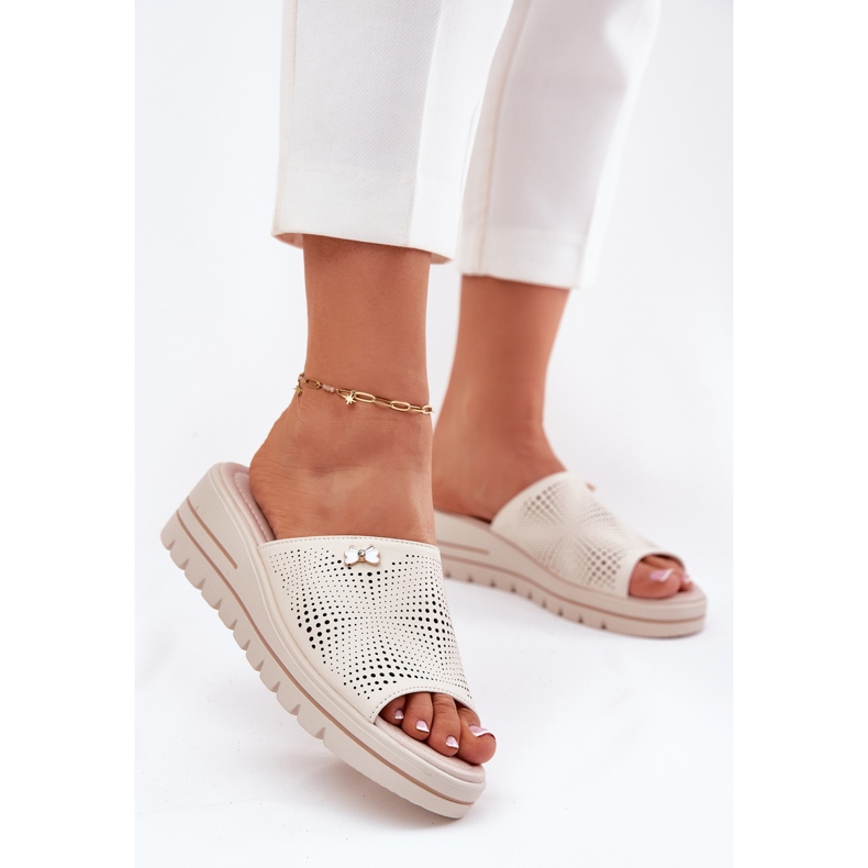Naisten nahkainen flip flops Vinceza 41477 beige 2