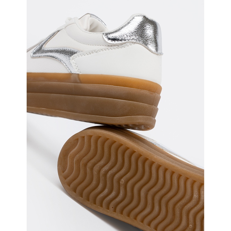 Shelvt Naisten valkoiset lenkkarit hopea -lisäosilla valkoinen 2