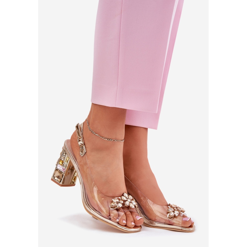 Vinceza Postin läpinäkyvät sandaalit Vincez Crystals 70110 Zlotys kultainen 1