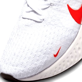 Nike React Infinity 3 DZ3014-100 kengät valkoinen 5