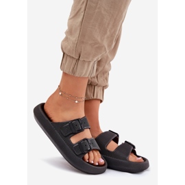 Inna Naisten flip flops lavalla mustilla soljilla musta 1