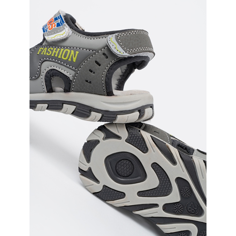 Shelvt Harmaat sandaalit pojat 2