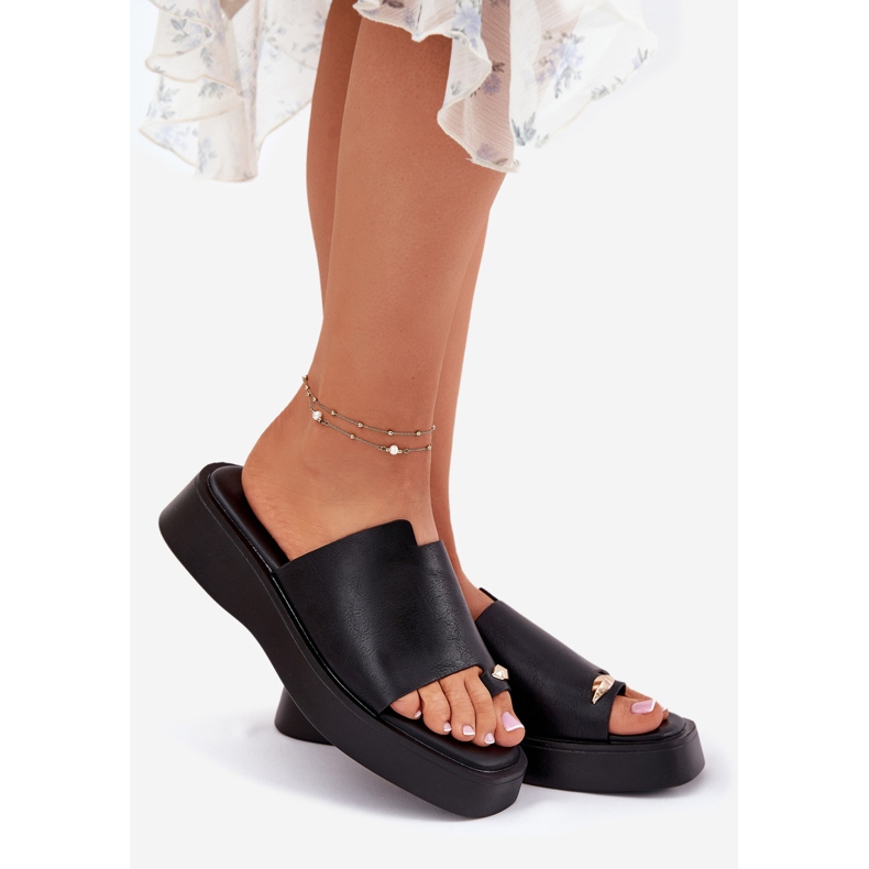 EVento Naisten flip flops foorumilla koristeellisella yksityiskohdilla musta 1