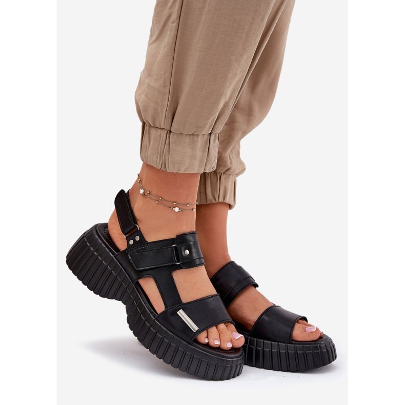 EVento Naisten nahka sandaalit lavalla musta 1