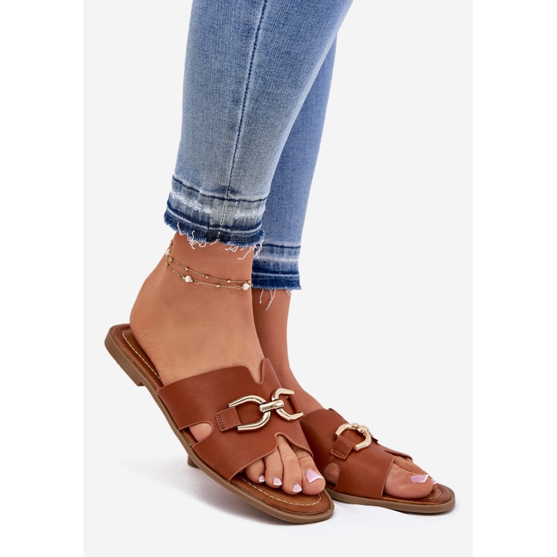 EVento Naisten litteät flip -flopsit koristeellisella kamelin yksityiskohdilla ruskea 1