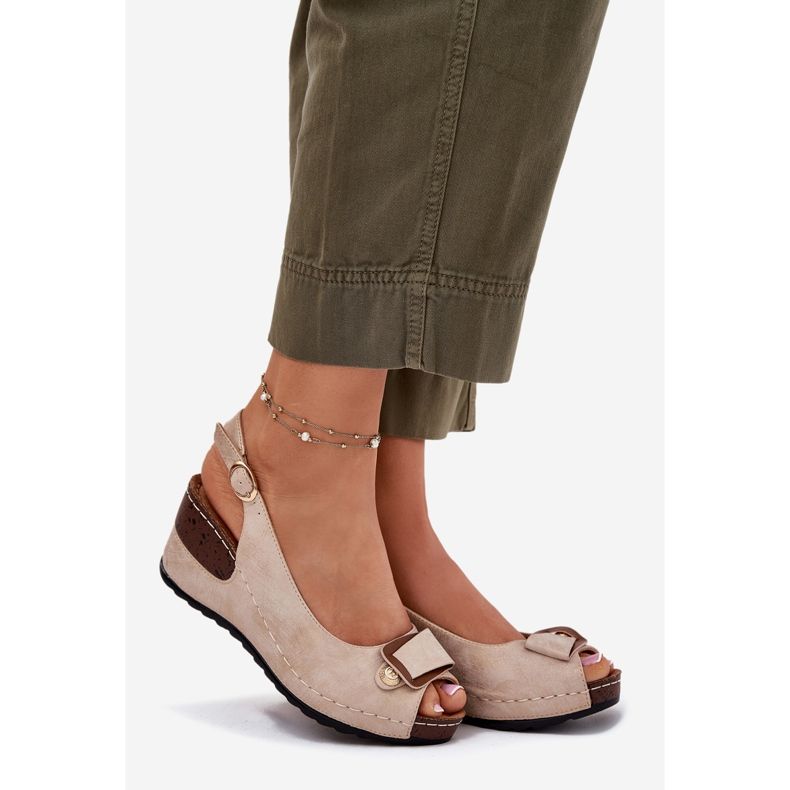 EVento Naisten kevyet sandaalit mukavuuskengille beige-kulta kultainen 1