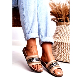 EVento Naisten BeNice Beige -varvassandaalit korkista tekojalokivillä 2