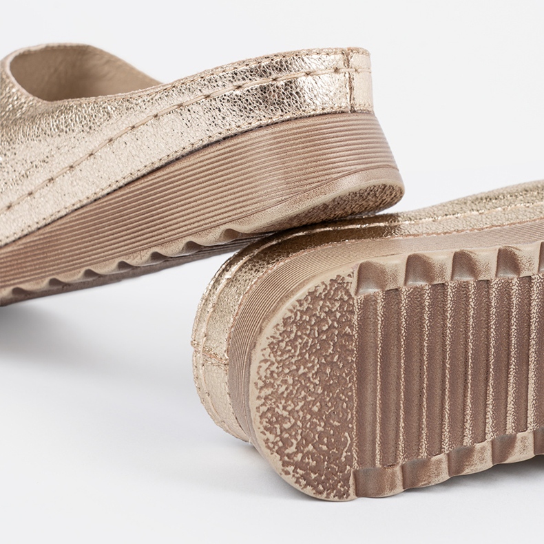 Goodin Naisten kultainen läppä flops lavalla 2