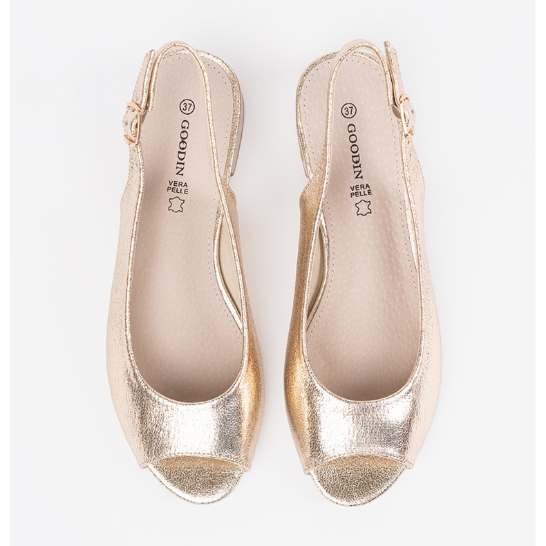 Goodin Kultaiset matalakorkoiset sandaalit kultainen 2