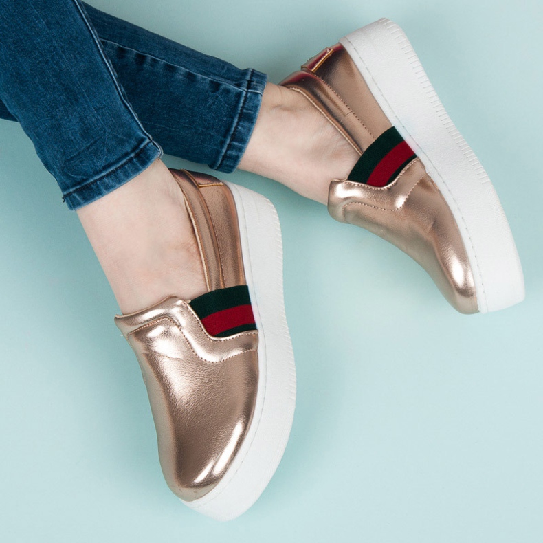 Kylie Sliponit alustalla vaaleanpunainen 1