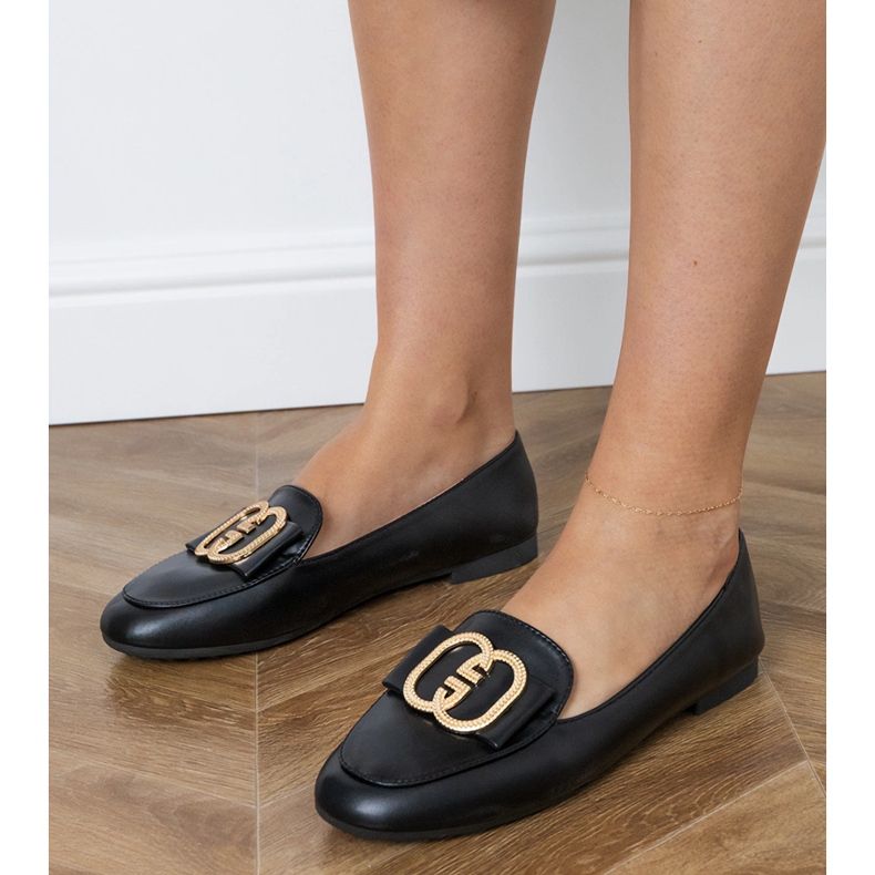 Mustat naisten leipät, joissa on kultainen sisustus 1